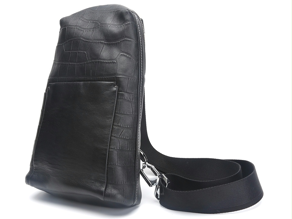 男士胸包(30) 男士胸包(30)